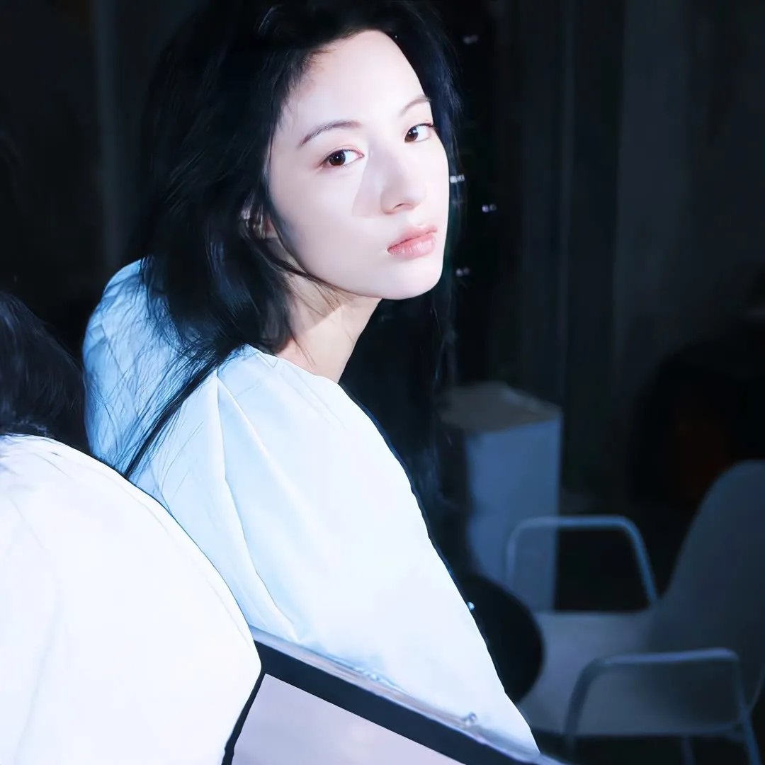 掬水月在手